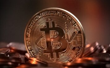 Ile prądu zużywa koparka Bitcoin? Ile prądu zużywa koparka Bitcoin?
