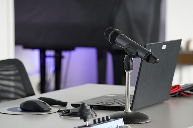 Jak rozmawiać o pracy zdalnej? Jak rozmawiać o pracy zdalnej?