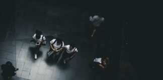 Co odchodzi w 4 klasie liceum?