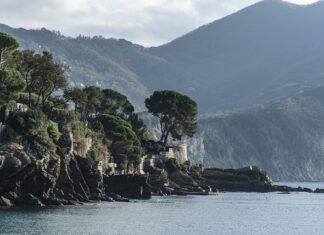 Ile kosztuje 1 kg złota? Ile kosztuje 1 kg złota?