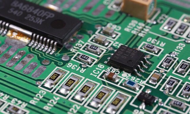 Co to znaczy hardware? Co to znaczy hardware?