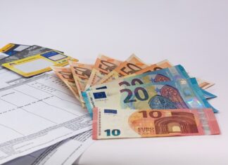 Jak długo idzie przelew z XTB do banku? Jak długo idzie przelew z XTB do banku?